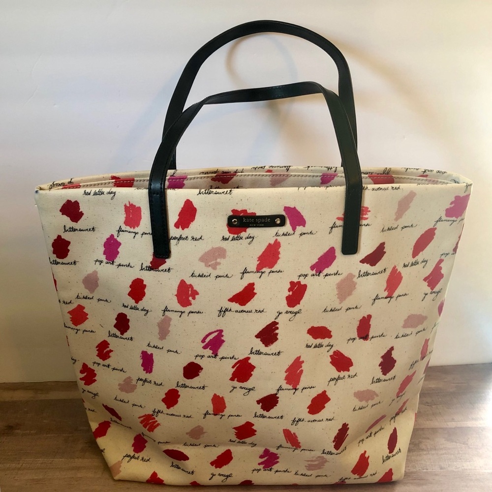 Kate Spade Bon Shopper tote in lipstick pattern